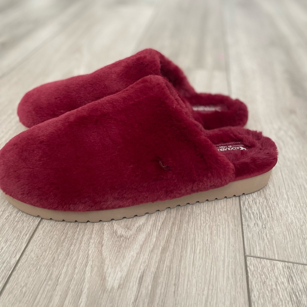 Koolaburra by Ugg Women's Slip-on Burgundy Mule Slippers Size US 11